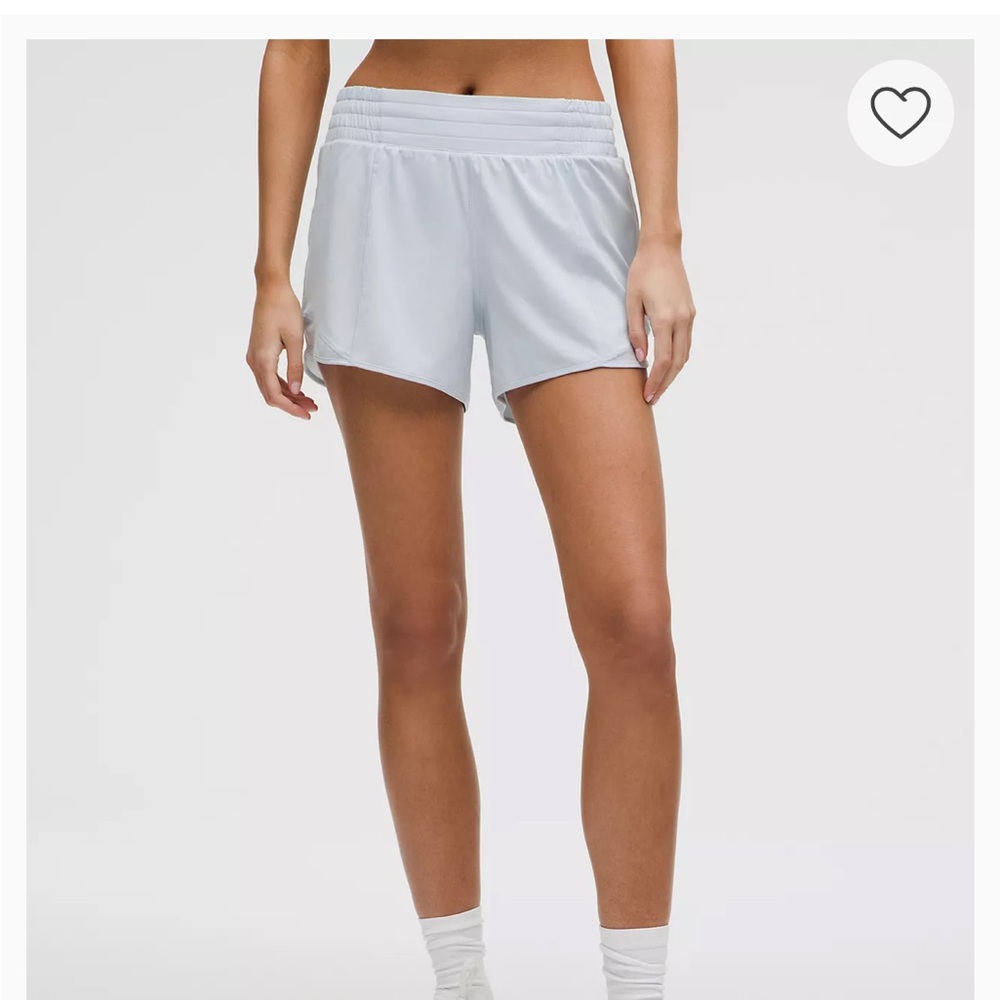 Lululemon Athletica Hotty Hot High-Rise Lined Short 4" - Lilac